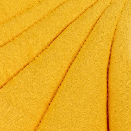 Silky-Soft Leaf Pet Mat